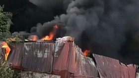 Vụ cháy xưởng chăn ga khiến 3 mẹ con tử vong: Nguyên nhân có thể là hàn, cắt