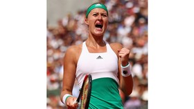 Niềm vui chiến thắng của Kristina Mladenovic
