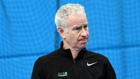 John McEnroe hối tiếc, nhưng không rút lại câu nói