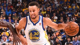 Stephen Curry ghi 30 điểm, giúp Warriors thắng trận thứ 3