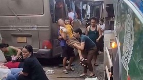 Nghệ An: Va chạm giao thông, nhiều công nhân bị thương