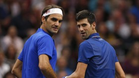 Novak Djokovic và Roger Federer