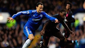 Ricardo Carvalho (trái) trong màu áo Chelsea. Ảnh: Getty Images.