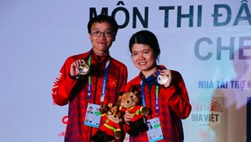 Trường Sơn và Thảo Nguyên đã làm nên điều lịch sử cho cờ vua Việt Nam tại SEA Games 31. Ảnh: KHOA TRẦN