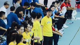 HLV Trần Đăng Thành đã kết thúc làm việc với bóng chuyền nữ Đắk Lắk. Ảnh: Đ.THÀNH