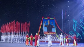 Lễ khai mạc Đại hội TDTT thủ đô Hà Nội lần X-2022 đã tổ chức tối 7-10 tại Hà Nội. Ảnh: ĐẶNG NGỌC TÚ
