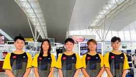 Đội cầu lông trẻ Việt Nam đi Thái Lan thi đấu. Ảnh: CLVN