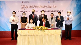 Zenbooks ký kết hợp tác với NXB Đại học Cambridge