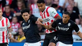 Minamino không thể cùng Monaco cản bước PSV