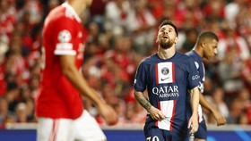 PSG tái đấu Benfica mà không có Messi