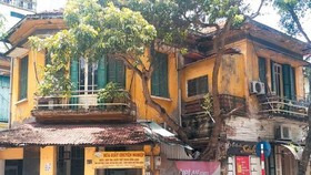 Hanoi suspends sale of 600 old villas for reviewing