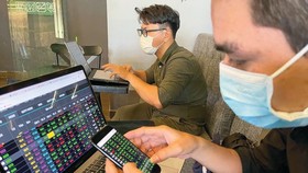 Many individual investors enter the securities market during the Covid-19 pandemic. (Photo: SGGP)