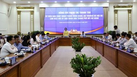 The working session between the delegation of the Home Affairs Ministry with HCMC People’s Committee (Photo: SGGP)