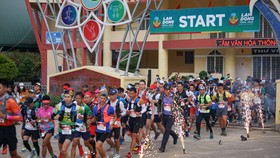  Giải chạy địa hình Lâm Đồng Trail 2022: Hơn 2.000 VĐV tham dự. Ảnh: Nhật Anh