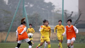Các cầu thủ trẻ ở ĐT Việt Nam thắng dễ Hà Nội II