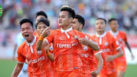 Topenland Bình Định đang thay nâng chất lực lượng trước mùa bóng 2022