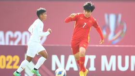 Tuyết Dung tỏa sáng trong trận hòa như thắng của Việt Nam trước Myanmar