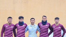 Cả 4 thủ môn của CLB Hà Nội đều mắc Covid-19