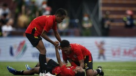 Các cầu thủ Timor Leste thua đau trước Myanmar vào phút bù giờ. Ảnh: DŨNG PHƯƠNG