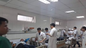 Nghệ An: 44 công nhân nhập viện nghi ngộ độc thực phẩm