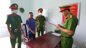 Nghịch tử đâm cha tử vong vì mâu thuẫn trong lúc uống rượu
