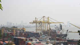 Xây dựng cụm cảng Đà Nẵng thành cụm cảng lớn, hiện đại. Ảnh: XUÂN QUỲNH