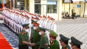 Đại tướng Tô Lâm gặp mặt lãnh đạo Công an Đà Nẵng