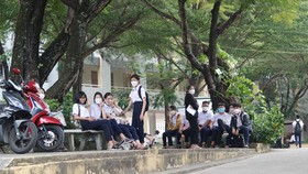 Thí sinh thi tuyển sinh lớp 10 THPT năm học 2022-2023 tại điểm thi trường THPT Thái Phiên (quận Thanh Khê, TP Đà Nẵng)