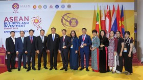 Công ty Yến sào Khánh Hòa vinh dự nhận Giải thưởng Doanh nghiệp Asean