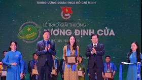 4 nhà nông trẻ nhận giải thưởng Lương Định Của