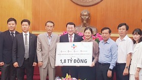 Tập đoàn CJ trao tặng 4.200 phần quà “Tri ân các y bác sĩ và nhân dân Việt Nam”