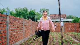 Cùng phụ nữ nông thôn Bình Định giải bài toán thoát nghèo từ chăn nuôi