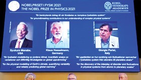 Giải Nobel Vật lý 2021: Vinh danh phát hiện về sự nóng lên toàn cầu