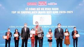Đại diện Masterise Homes tại lễ công bố và vinh danh Thương hiệu Mạnh Việt Nam 2021