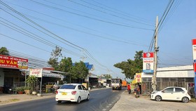 Vụ người dân bức xúc vì bị tính giá điện không hợp lý: Sẽ bàn giao lưới điện cho điện lực quản lý