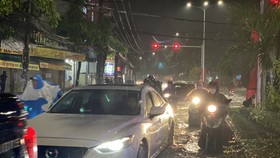 Đồng Nai: Mưa lớn, nhiều tuyến đường ngập nặng