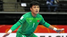 Hồ Văn Ý có lần thứ 2 được vinh danh vào tốp 10 Thủ môn futsal xuất sắc thế giới. Ảnh: ANH TRẦN