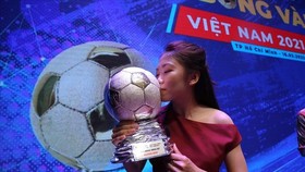 Lank FC giới thiệu Huỳnh Như từng 4 lần giành Quả bóng vàng nữ Việt Nam