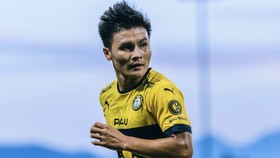 Quang Hải tiếp tục ngồi ngoài ở Pau FC
