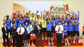Sahako đăng quang Giải futsal HDBank VĐQG 2022 với thành tích bất bại