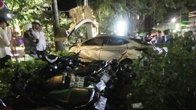 Hiện trường vụ xe "điên" tông chết 2 nữ sinh