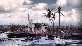 Siêu bão Goni đổ bộ vào Philippines với sức gió hủy diệt