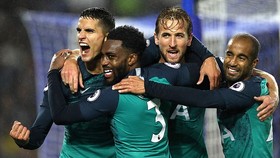 Brighton - Tottenham 1-2: Harry Kane thông nòng, Lamela ấn định chiến thắng