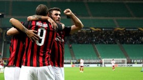 AC Milan - Olympiacos 3-1: Cutrone, Higuain tỏa sáng ngược dòng
