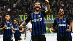 Inter - Genoa 5-0: Gagliardini lập cú đúp, Politano, Joao Mario, Nainggolan khoe tài
