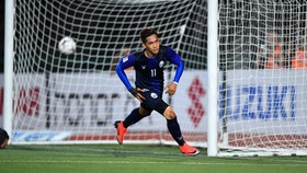 Campuchia - Lào 3-1: “Messi” Chan Vathanaka tỏa sáng tặng quà chia tay