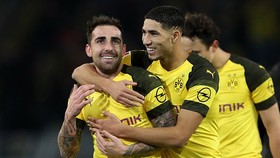 Borussia Dortmund - Freiburg 2-0: Marco Reus, Paco Alcacer củng cố ngôi đầu