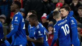Liverpool - Leicester 1-1: Sadio Mane ghi bàn, Harry Maguire cầm chân HLV Jurgen Klopp
