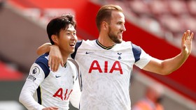Skendija - Tottenham 1-3: Erik Lamela, Son Heung-min, Harry Kane so tài, Mourinho dễ dàng giành chiến thắng