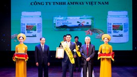 Amway Việt Nam lần thứ 10 nhận giải thưởng: Sản phẩm vàng vì sức khỏe cộng đồng